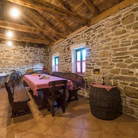 Kuca Za Odmor Maslina Villa Benkovac